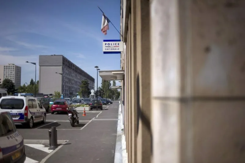 Policija pariz