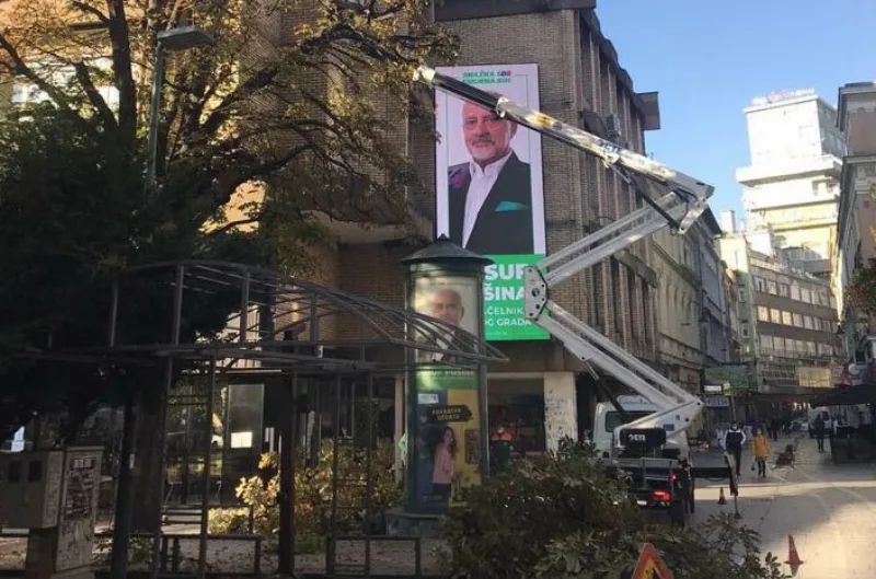 Pusina plakat