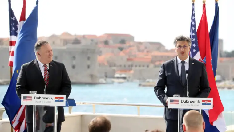 Pompeo i plenki