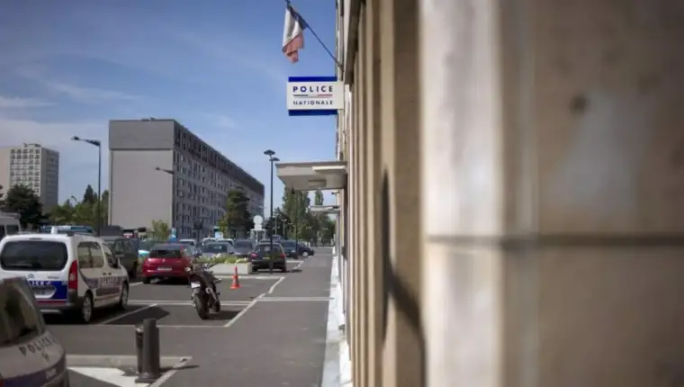 Policija pariz