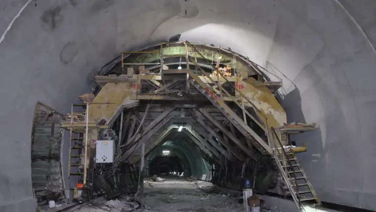 Zvirovici tunel1