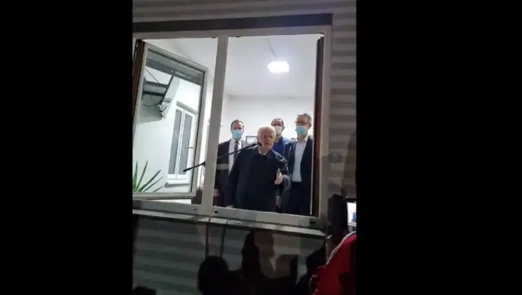 Babo izasao iz zatvora