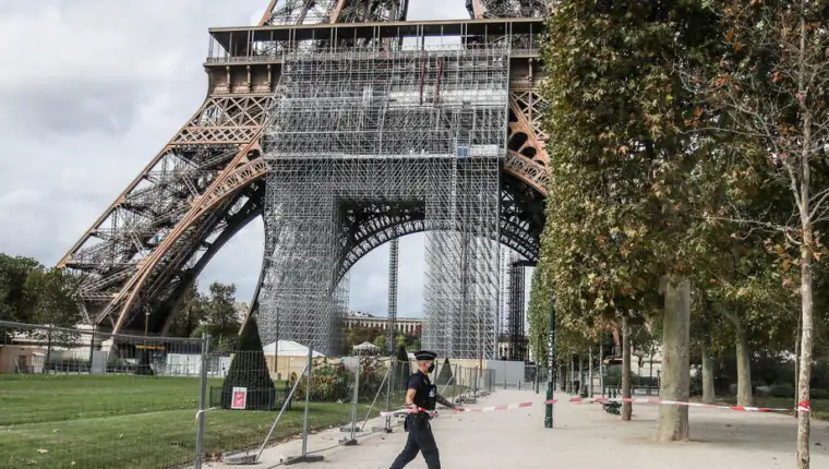 Pariz policajac