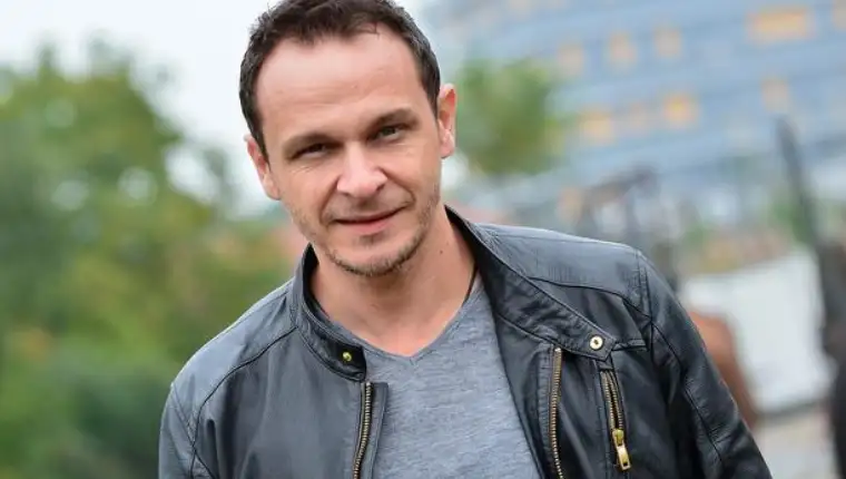 Enis beslagic