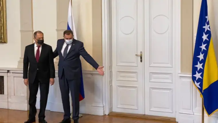 Dodik lavrov