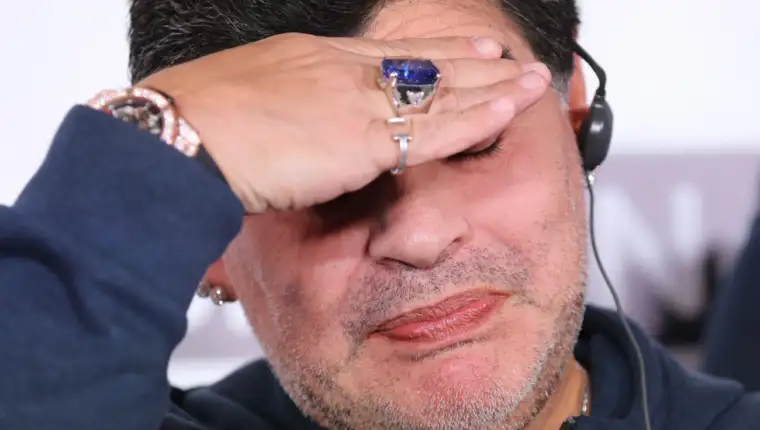 Maradona prsten