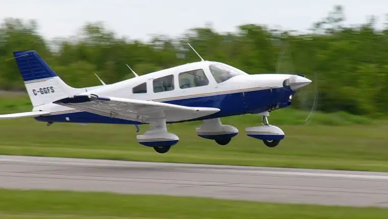 Avion piper
