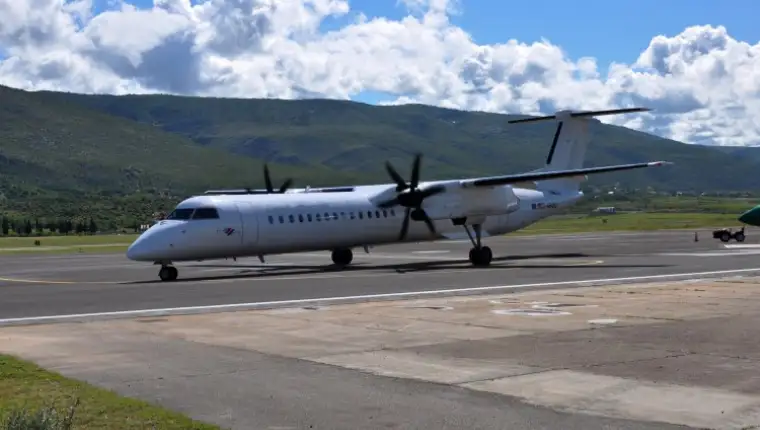 Montenegro airlines 1