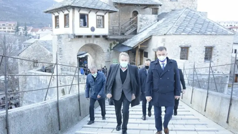 Izetbegovic mostar 1