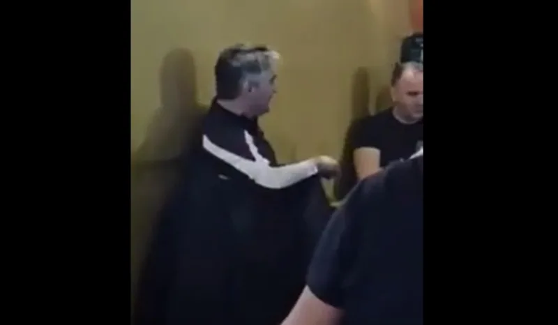 Komsic na vlasicu