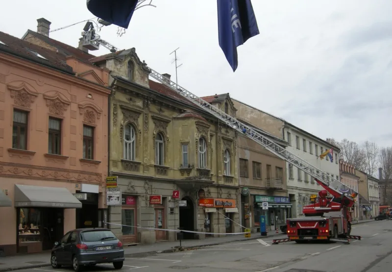 Sisak10