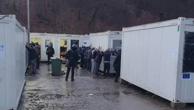 Policija blazuj11