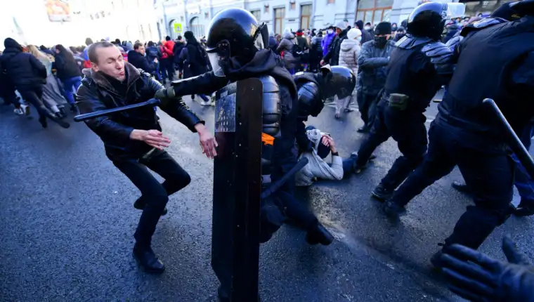Navaljni protesti scaled