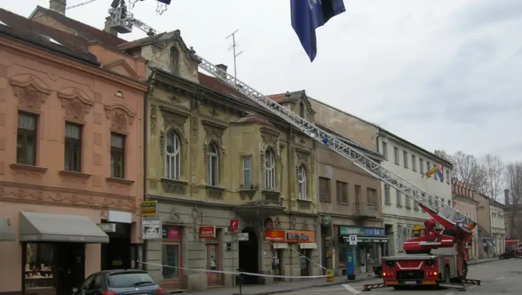 Sisak10