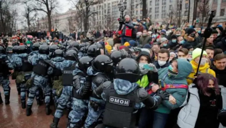 Protesti moskva77a