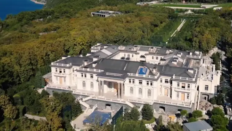 Putin palaca5