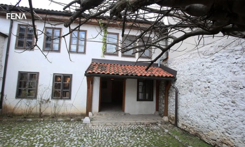 Zuko dzumhur kuca