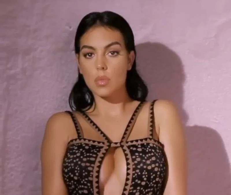 Georgina4