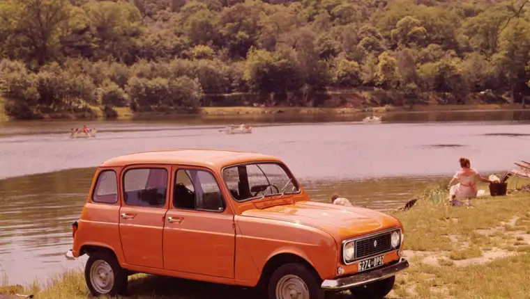 Renault 4 Luxe 1975 1600 01 1024x768 1
