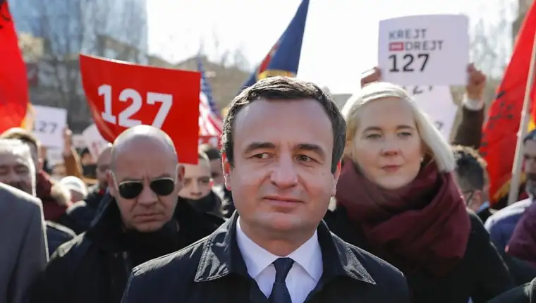 Albin kurti