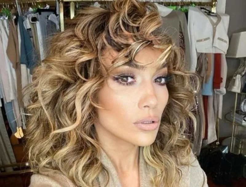 Jennifer lopez e1616539355470