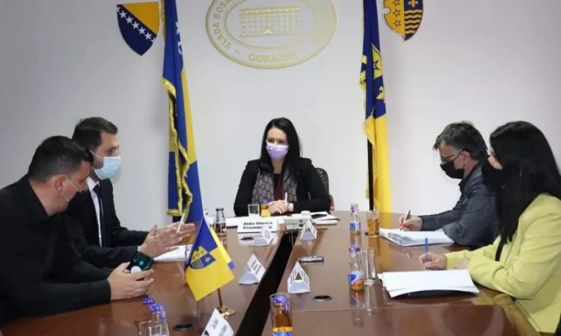 Vlada bpk