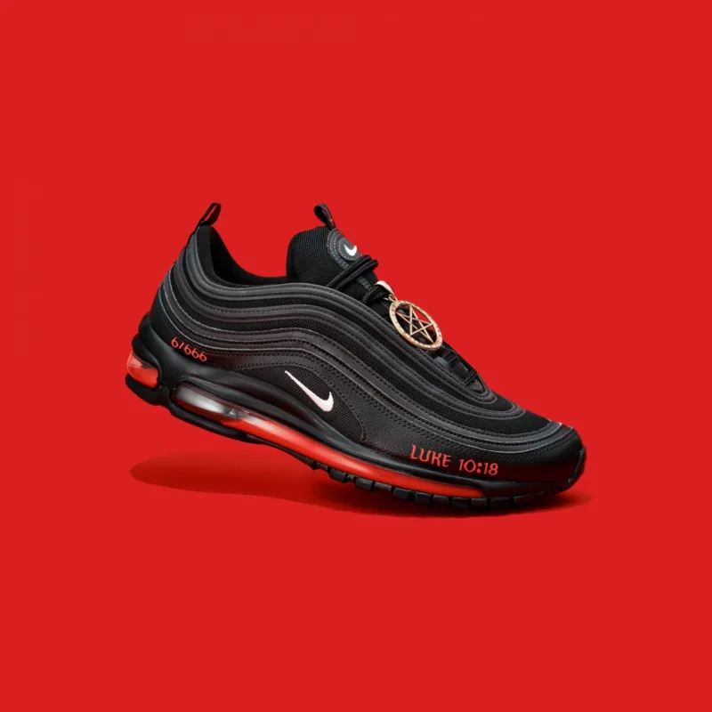 Nike44