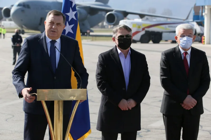 Dodik komsic dzaferovic aerodrom fena