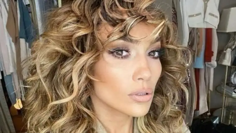 Jennifer lopez e1616539355470