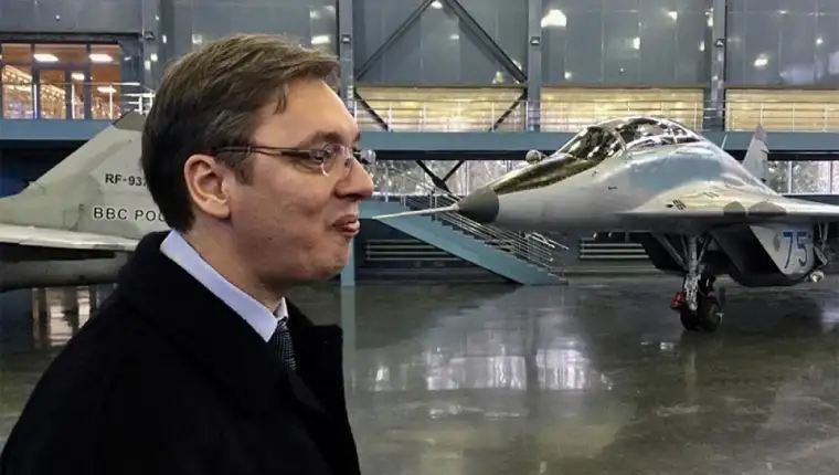 Vucic avion