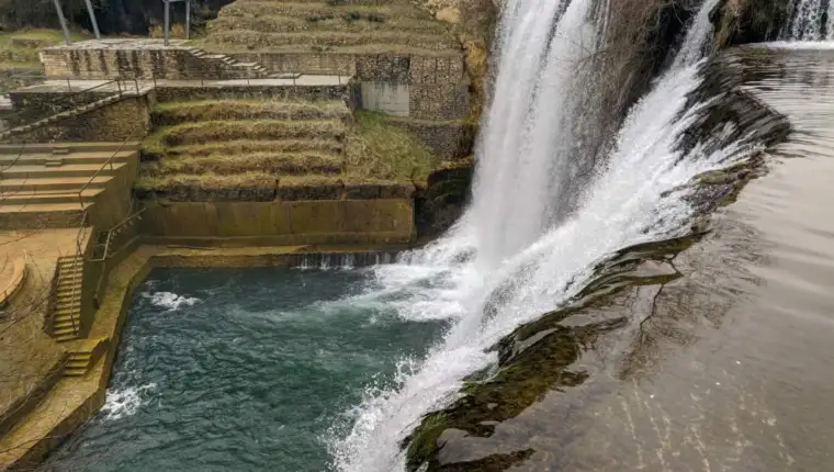 Vodopad jajce