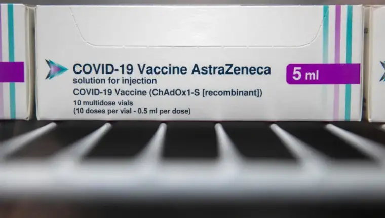 Astra Zeneca vakcina kasnjenje Twitter