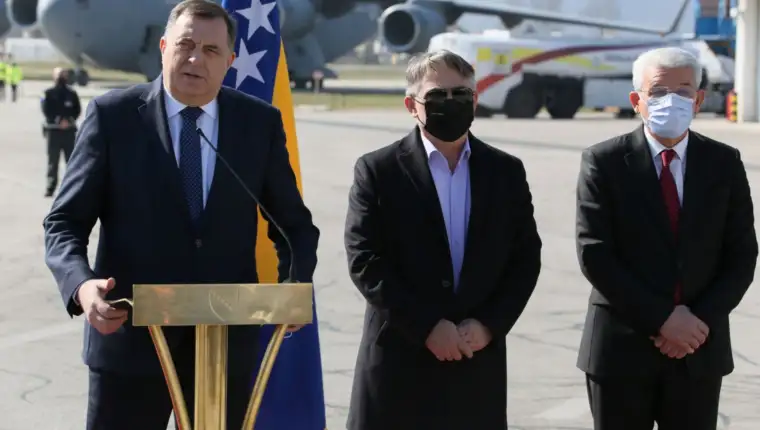 Dodik komsic dzaferovic aerodrom fena