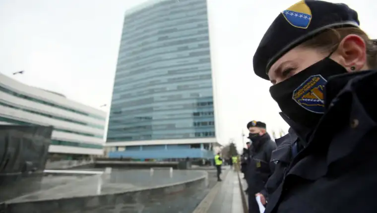 protest policijskih sluzbenika