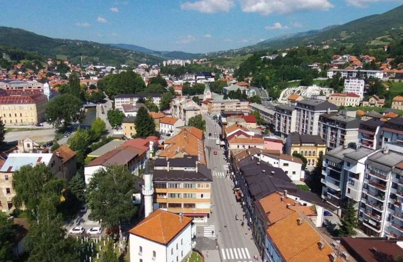 Travnik 33