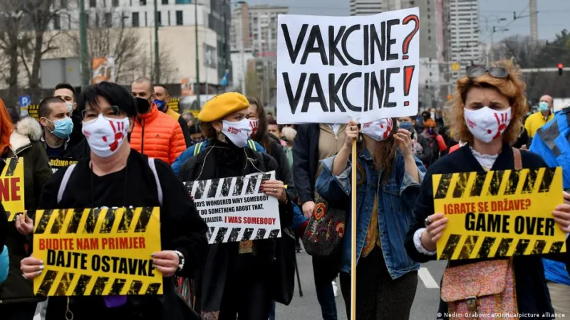 Protesti vakcine111