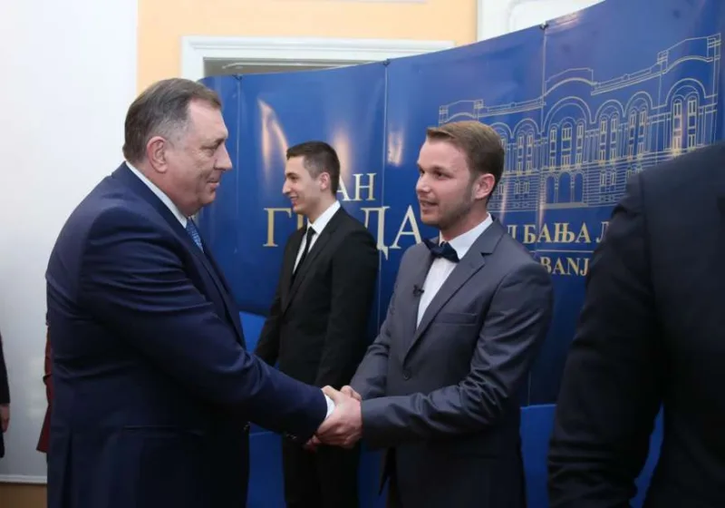 Dodik drasko
