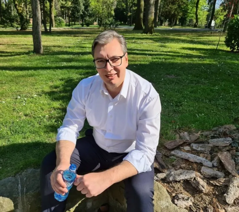 Vucic6