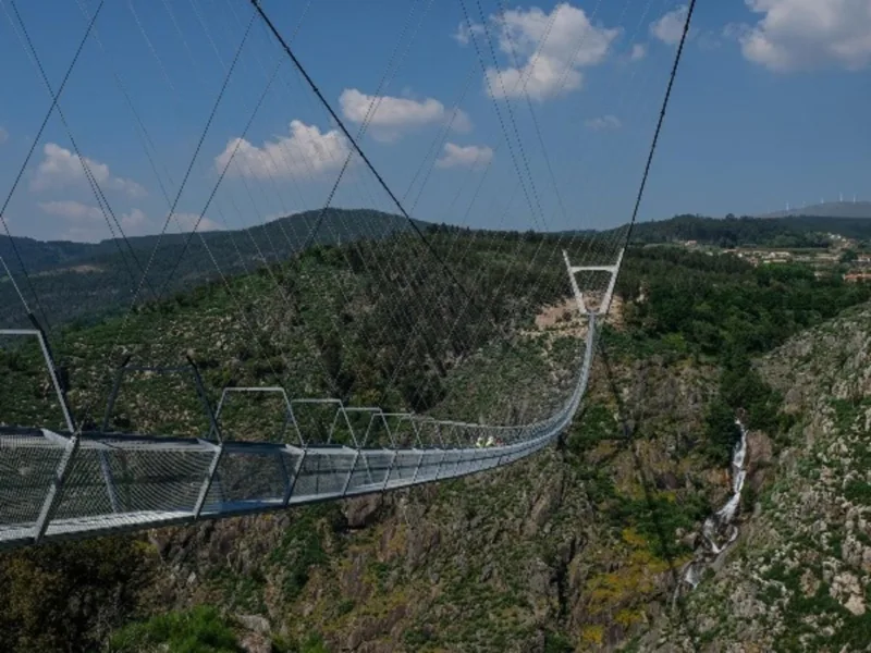 AROUCA-516-1_5f8ad32569831
