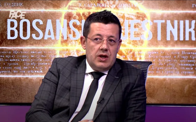 Campara face tv