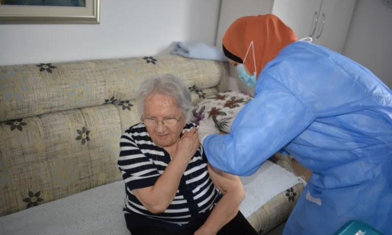 Vakcinisanje nepokretnih osoba