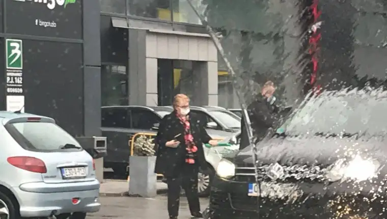Biska u kupovini 4