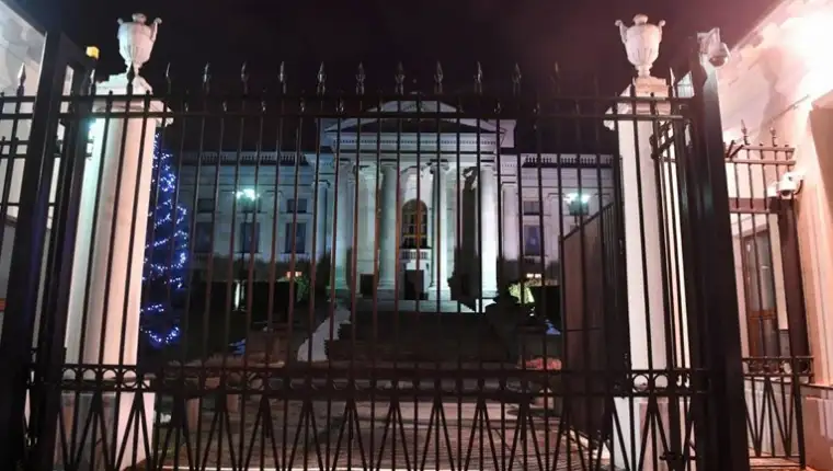 Posljaka ambasada