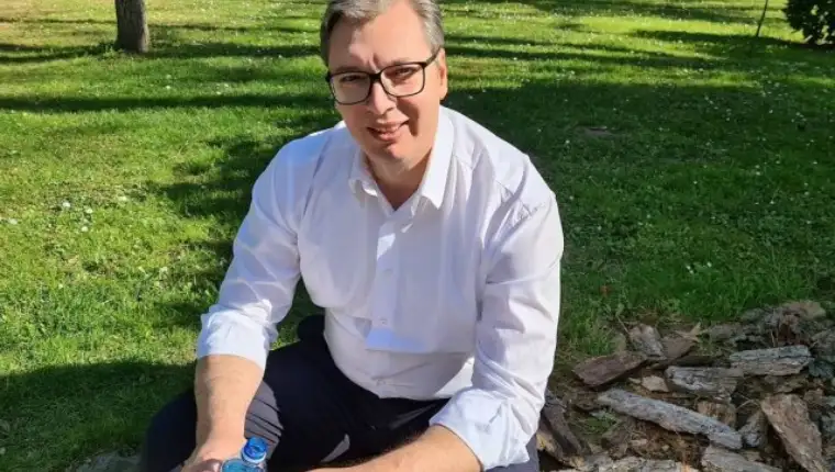 Vucic6