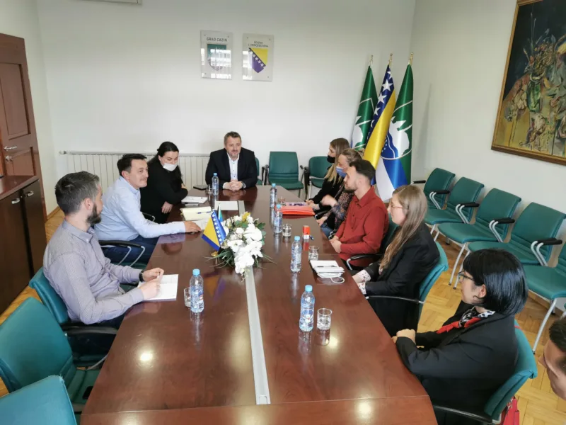 Cazin vijece mladih