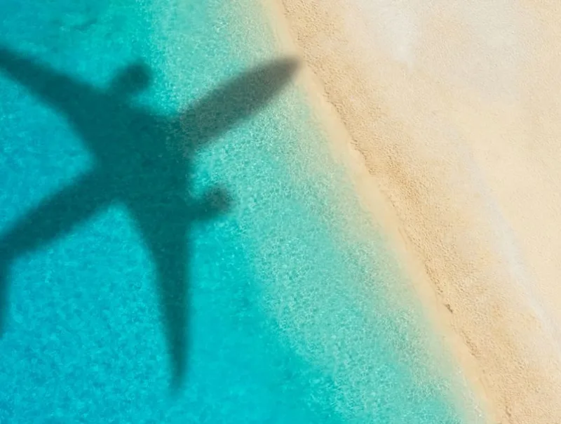 62042879-avion