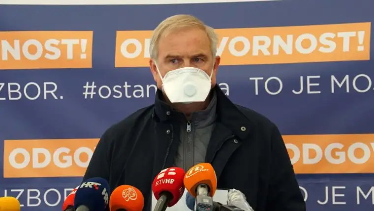 Dr.Avdić (2)