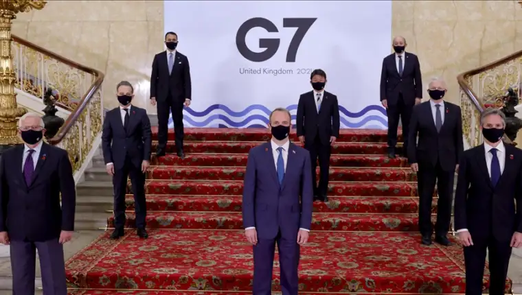 G7