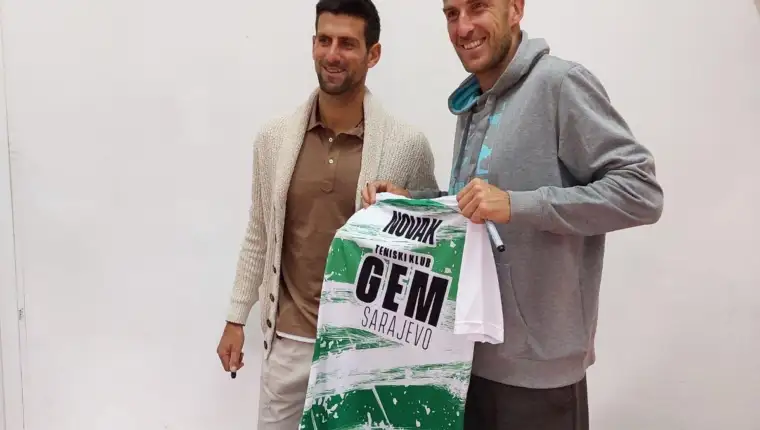 Novak gem1
