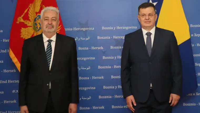 Krivokapic i tegeltija scaled